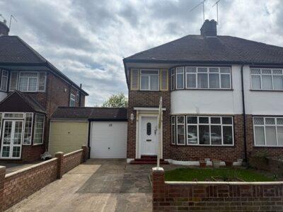 Investment Opportunity: Spacious 4-Bed Semi-Detached with Development Potential in Hayes